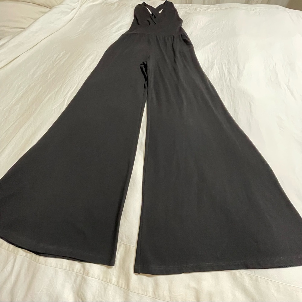 Bobi Black Cross-Back Wide Leg Jumpsuit - Picture 11 of 12
